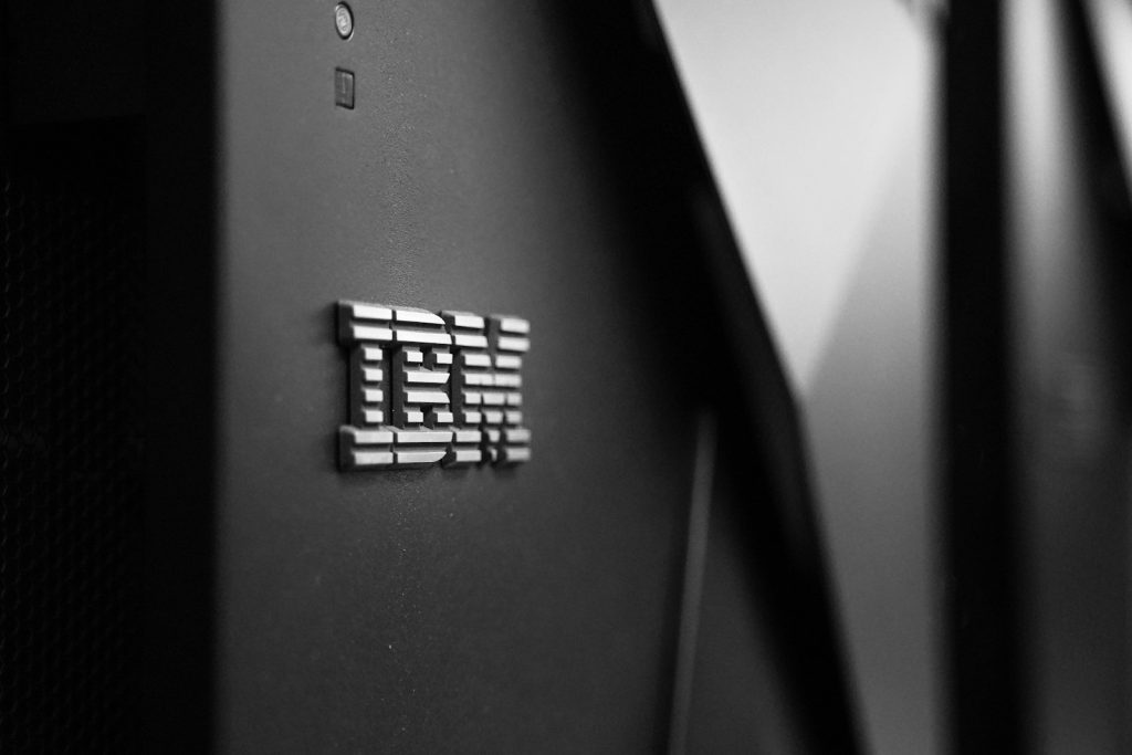 IBM acquires Oracle consultancy AST