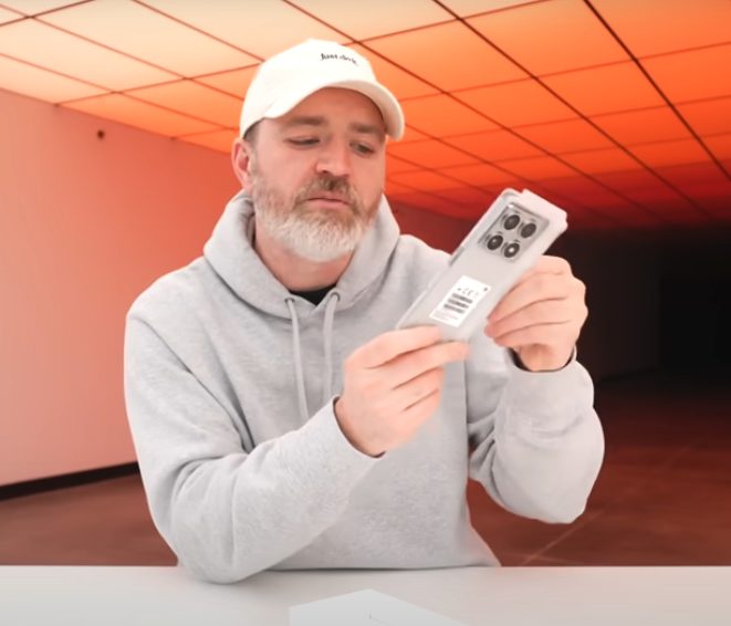 Expert Review of Xiaomi's HyperOS