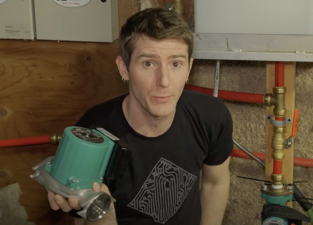 How LTT Tamed His Server Room Heat Problem