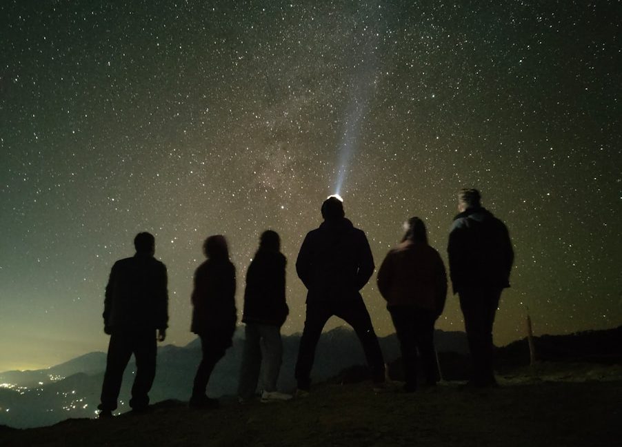 Astronomers discover puzzling object emitting signals