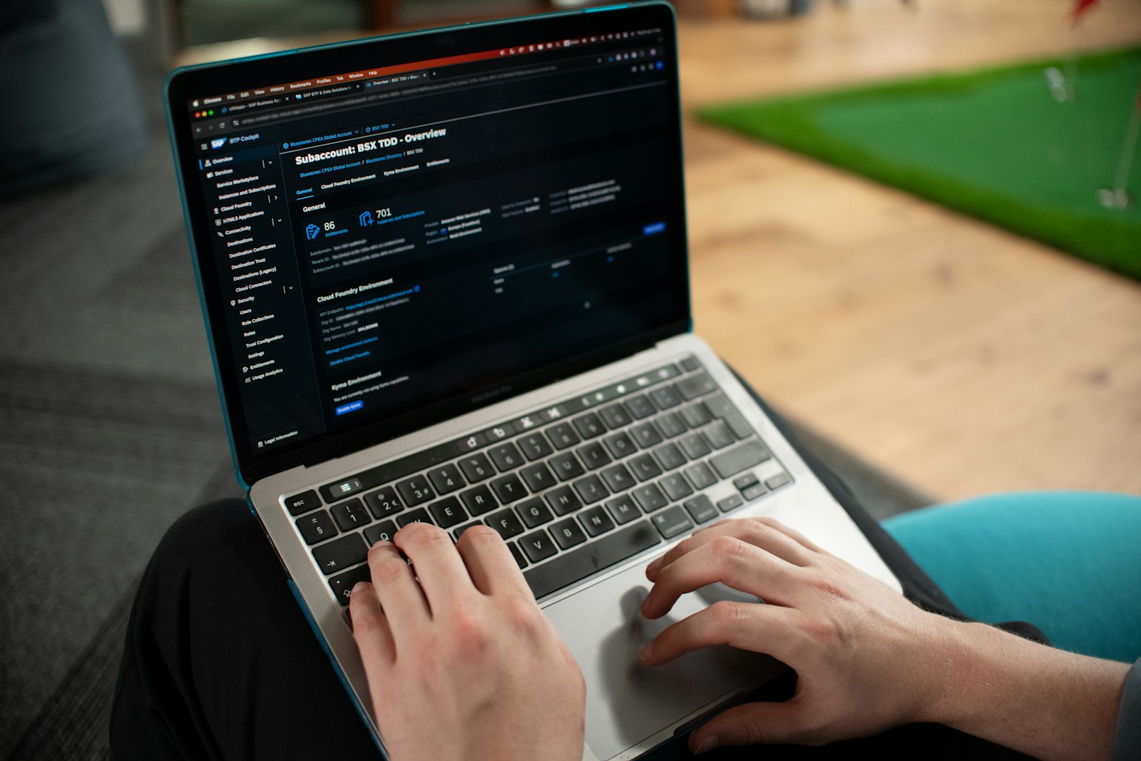 Kubernetes vs Docker Swarm: Choosing the Right Orchestration Platform