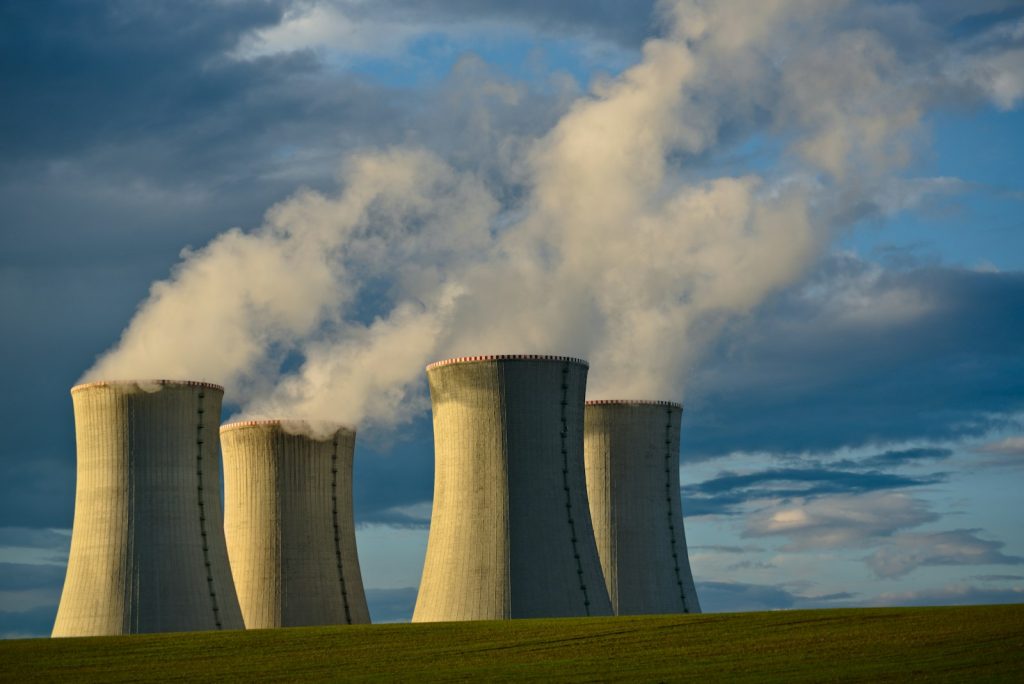 New York to build nuclear power plant