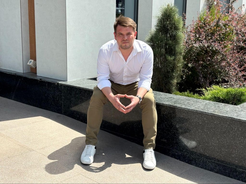 scaling online marketplaces