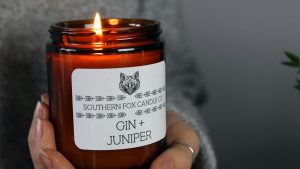 gin and juniper candle