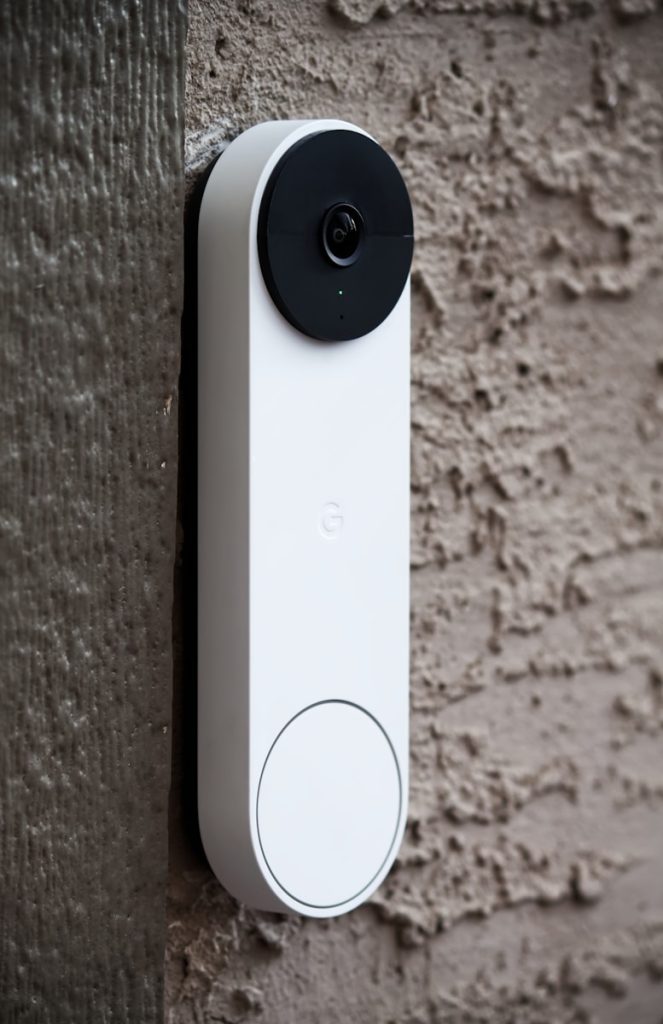Google Introduces Berry Red Indoor Nest Cam Option